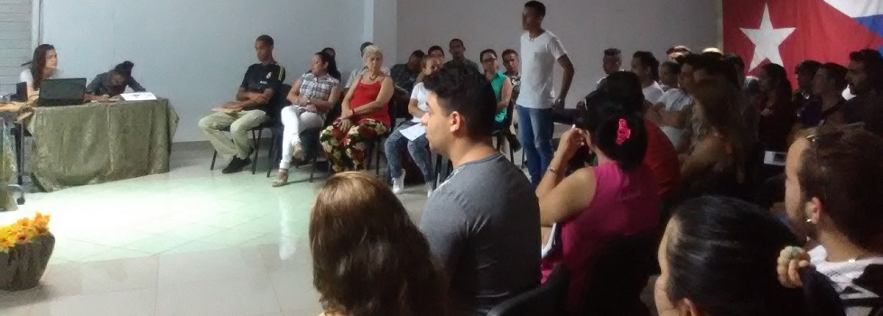 Se alistan jóvenes moenses para IX Congreso de la FEU