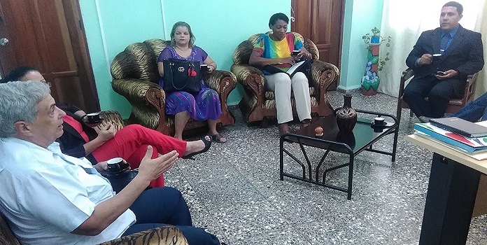 Visitan representantes del Centro de Investigación y Desarrollo de la Construcción el ISMMM