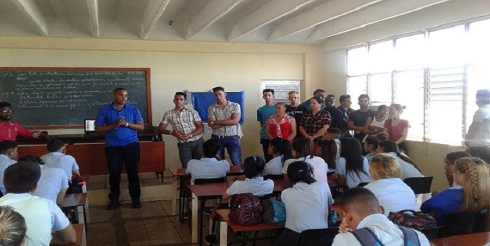 Orientación Profesional hacia la carrera de Ingeniería de Minas #ISMMMUnidosPorLaExcelencia