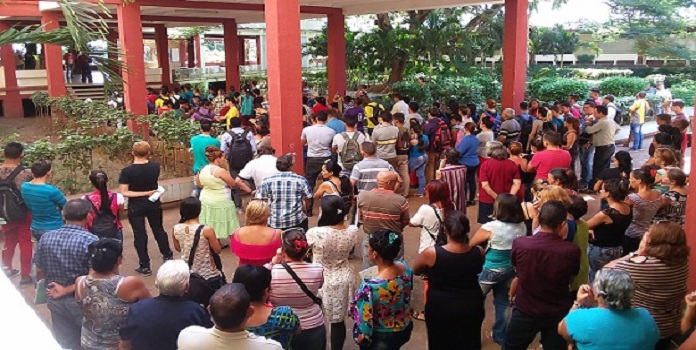 Conmemora la comunidad universitaria el 147 aniversario del fusilamiento de los estudiantes de medicina #UnidosPorLaExcelencia