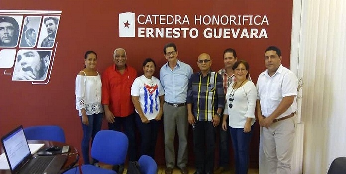 Profesores de la Universidad de Moa, presentes en la XVIII Jornada Guevariana