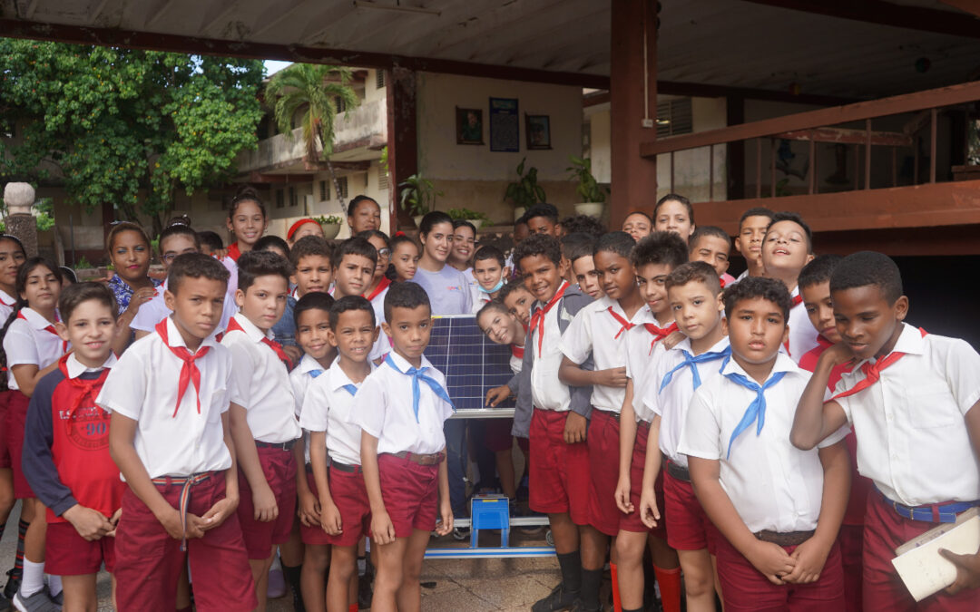 Proyecto FORMER y adiestradas de la UMoa a favor de la Educación Energética y Ambiental