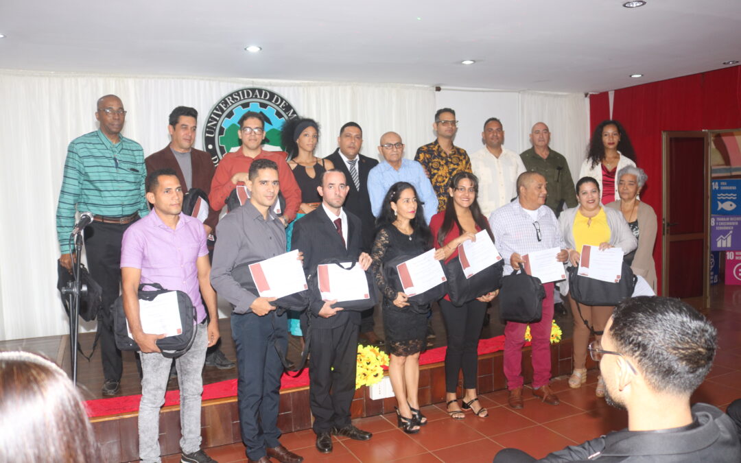 Éxitos y Compromisos en la Celebración del Día del Educador en la UMoa