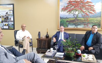Representantes de la Universidad de Moa realizan visita de trabajo a Santo Domingo.